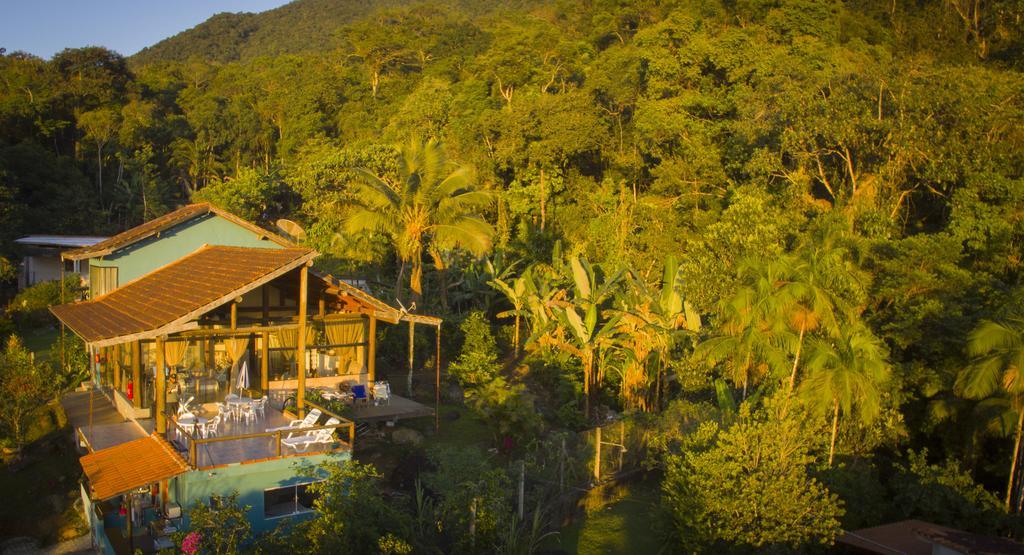 Haleiwa Chales E Suites - A Guest House Do Prumirim ウバトゥバ エクステリア 写真