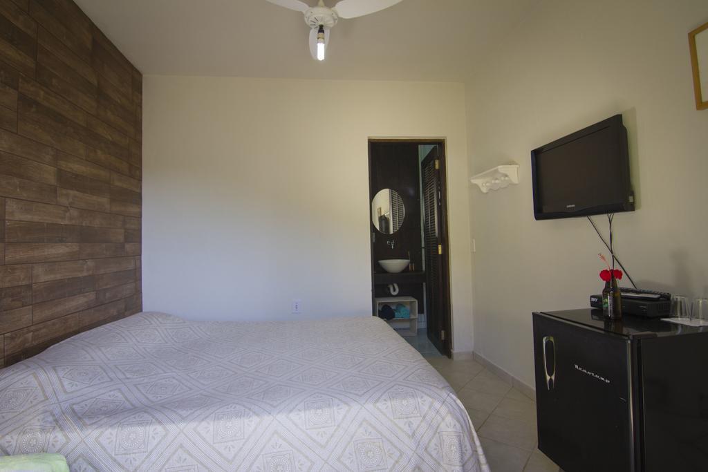 Haleiwa Chales E Suites - A Guest House Do Prumirim ウバトゥバ エクステリア 写真