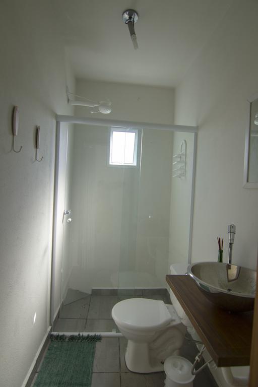 Haleiwa Chales E Suites - A Guest House Do Prumirim ウバトゥバ エクステリア 写真