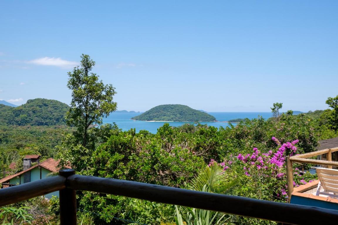Haleiwa Chales E Suites - A Guest House Do Prumirim ウバトゥバ エクステリア 写真