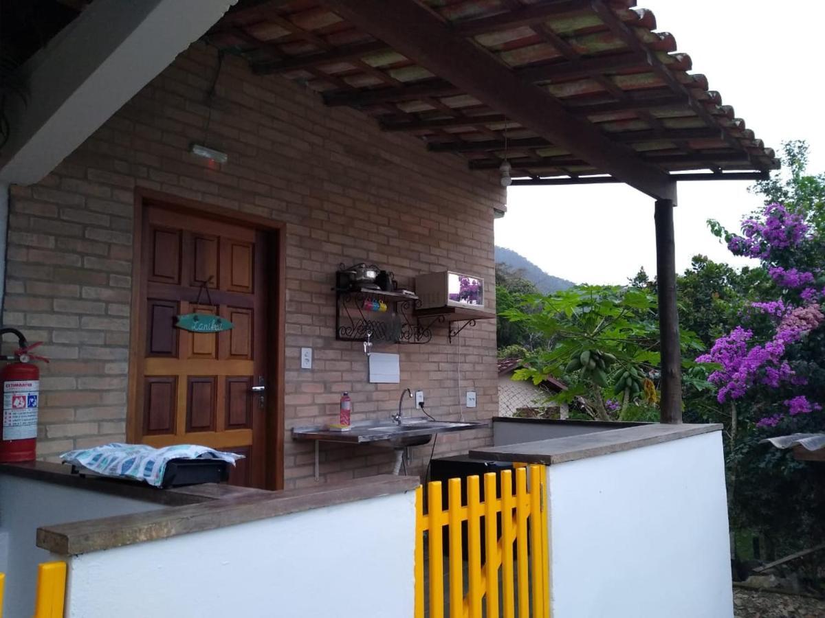 Haleiwa Chales E Suites - A Guest House Do Prumirim ウバトゥバ エクステリア 写真